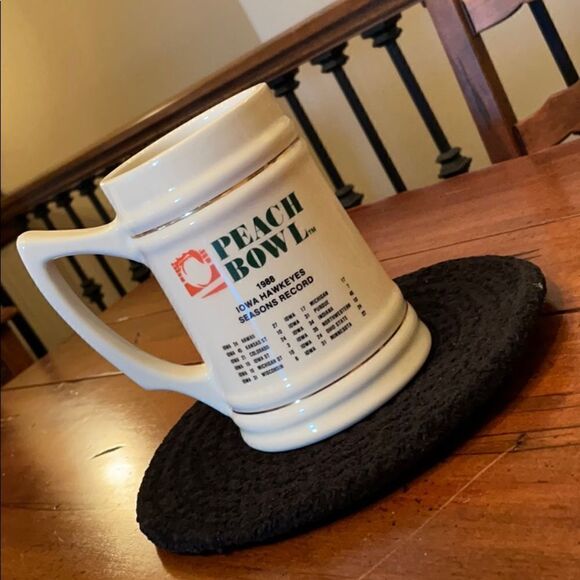 Vintage Iowa Hawkeye '88 Peach Bowl Stein - Picture 2 of 8